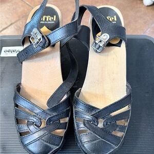 Swedish Hasbeens Black Leather Sandals size 37